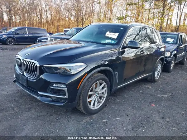 5UXCR6C50KLL21534 2019 BMW X5 - Image 2