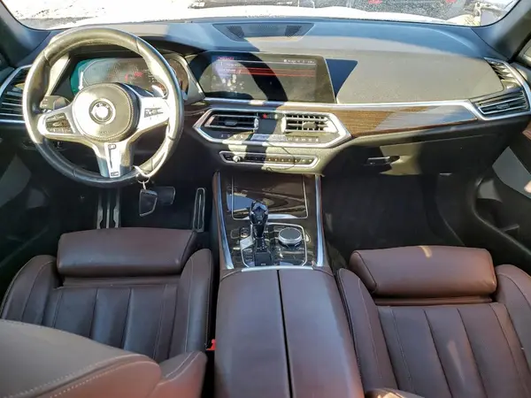 5UXCR6C50KLL22828 2019 BMW X5 - Image 8