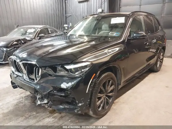 5UXCR6C50KLL38124 2019 BMW X5 - Image 2