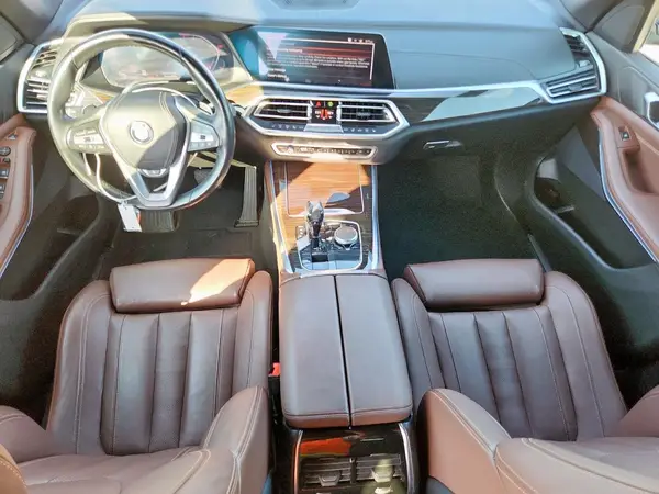 5UXCR6C50KLL39273 2019 BMW X5 - Image 8