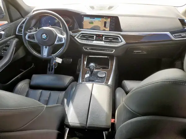 5UXCR6C50KLL39726 2019 BMW X5 - Image 8