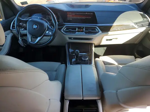 5UXCR6C50KLL53190 2019 BMW X5 - Image 8