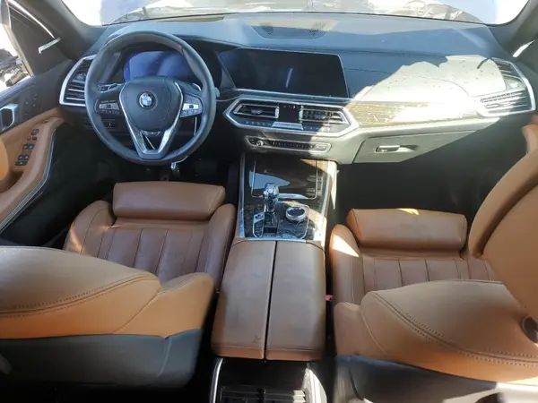 5UXCR6C50KLL60463 2019 BMW X5 - Image 8