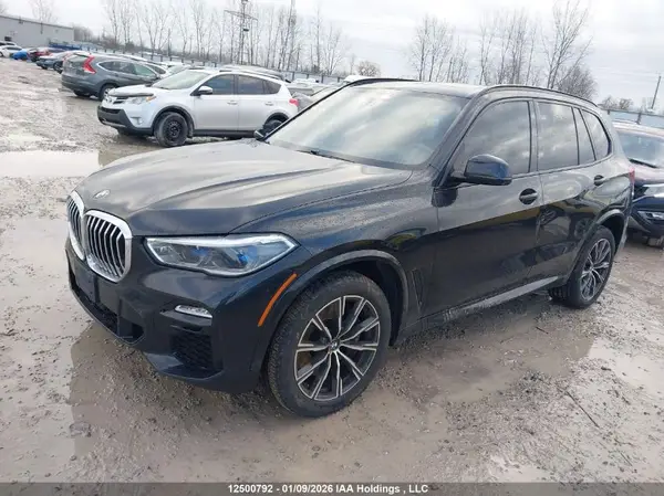5UXCR6C51KLK79035 2019 BMW X5 - Image 2