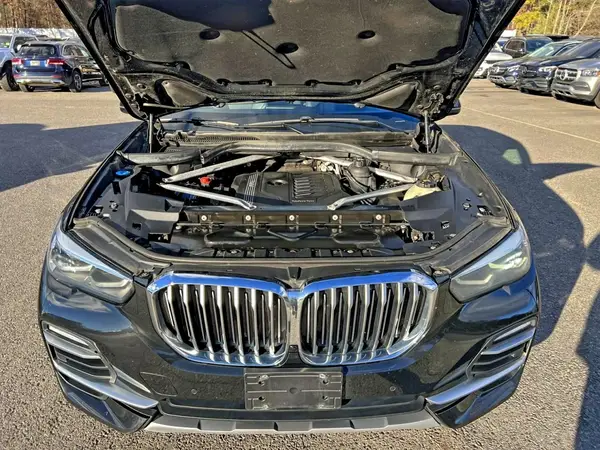 5UXCR6C51KLK85529 2019 BMW X5 - Image 8
