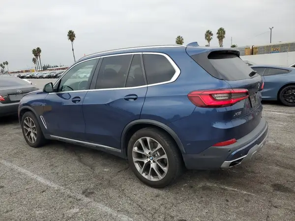 5UXCR6C51KLK86728 2019 BMW X5 - Image 2