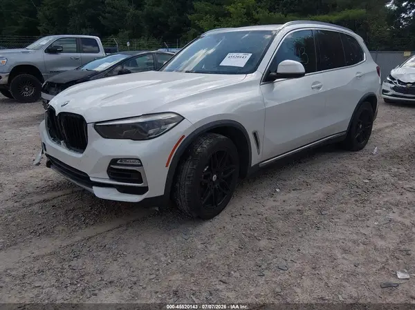 5UXCR6C51KLL00899 2019 BMW X5 - Image 2