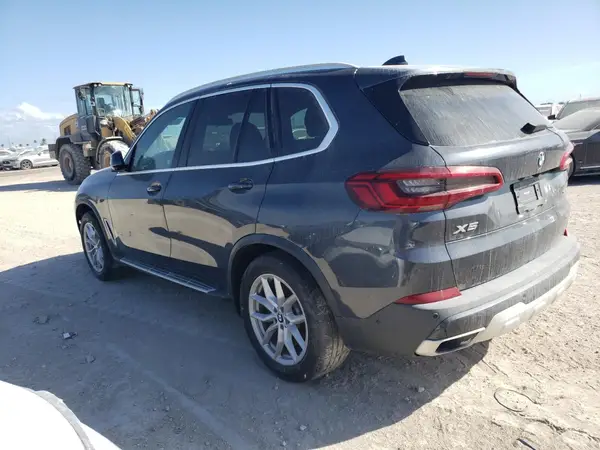 5UXCR6C51KLL01650 2019 BMW X5 - Image 2