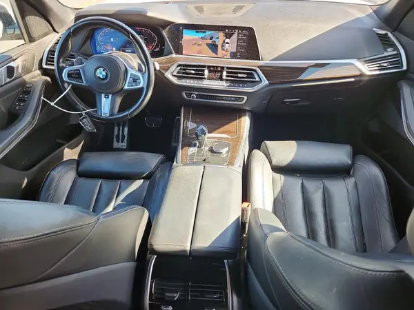 5UXCR6C51KLL02782 2019 BMW X5 - Image 8