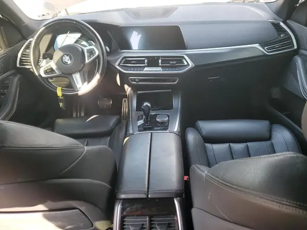 5UXCR6C51KLL04886 2019 BMW X5 - Image 8