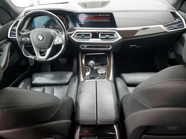 5UXCR6C51KLL05651 2019 BMW X5 - Image 8