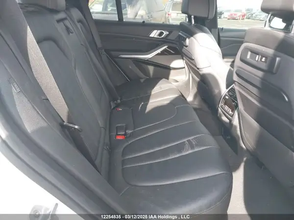5UXCR6C51KLL06377 2019 BMW X5 - Image 8