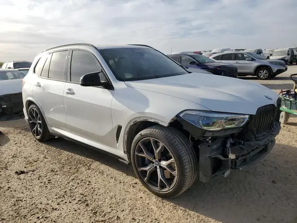 5UXCR6C51KLL09358 2019 BMW X5 - Image 1