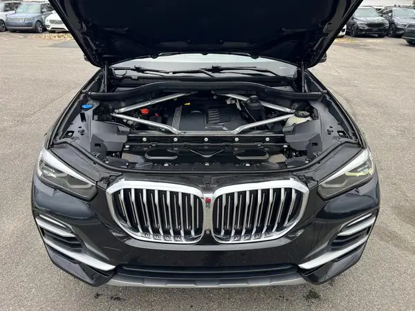 5UXCR6C51KLL11708 2019 BMW X5 - Image 8