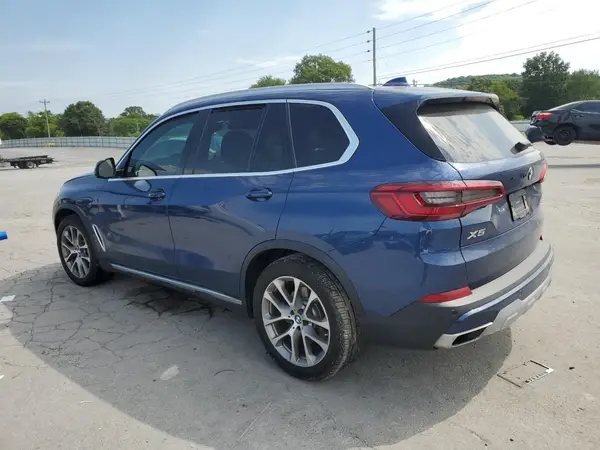5UXCR6C51KLL13457 2019 BMW X5 - Image 2