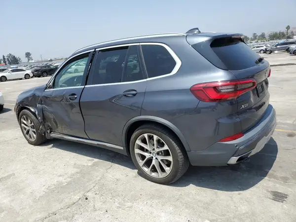 5UXCR6C51KLL23521 2019 BMW X5 - Image 2