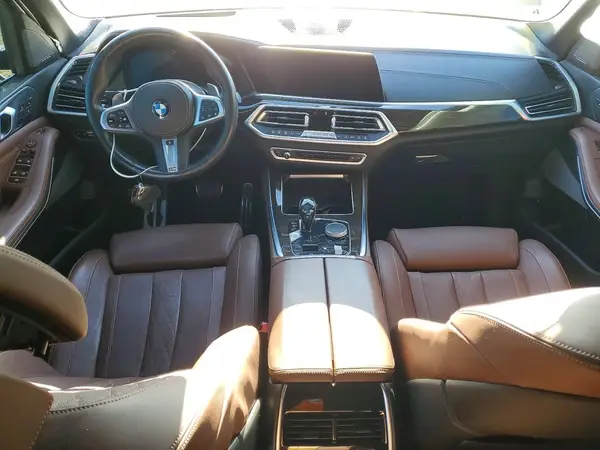 5UXCR6C51KLL24622 2019 BMW X5 - Image 8