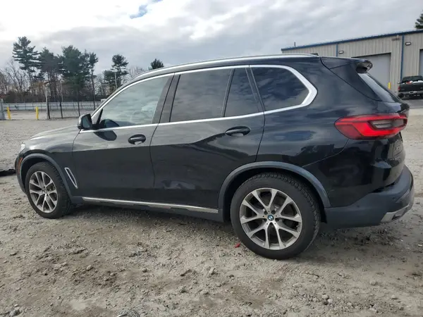 5UXCR6C51KLL28850 2019 BMW X5 - Image 2