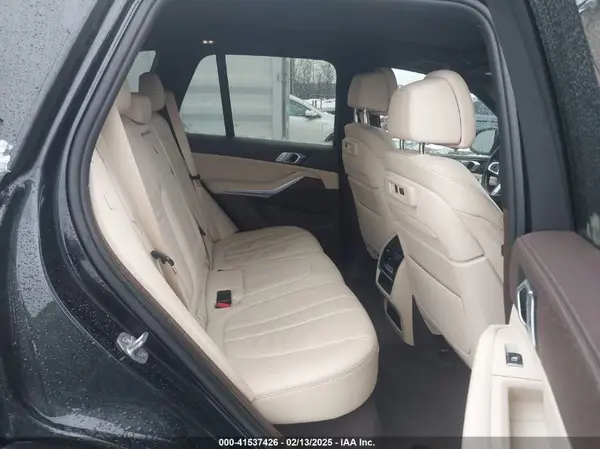 5UXCR6C51KLL34499 2019 BMW X5 - Image 8