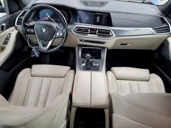 5UXCR6C51KLL37662 2019 BMW X5 - Image 8