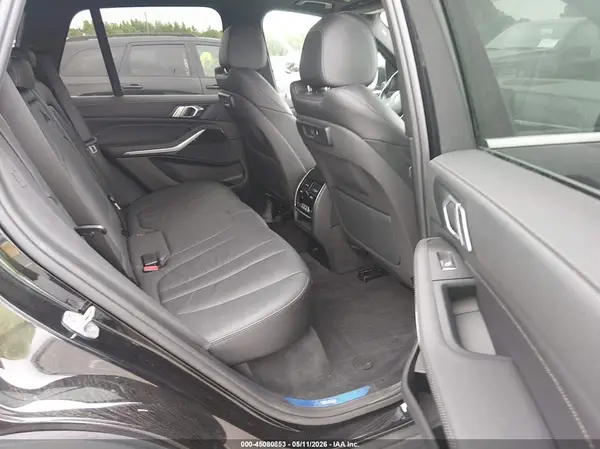 5UXCR6C51KLL38472 2019 BMW X5 - Image 8