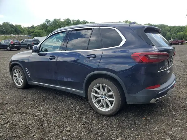 5UXCR6C51KLL39234 2019 BMW X5 - Image 2