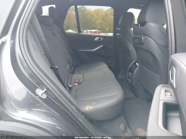 5UXCR6C51KLL53618 2019 BMW X5 - Image 8