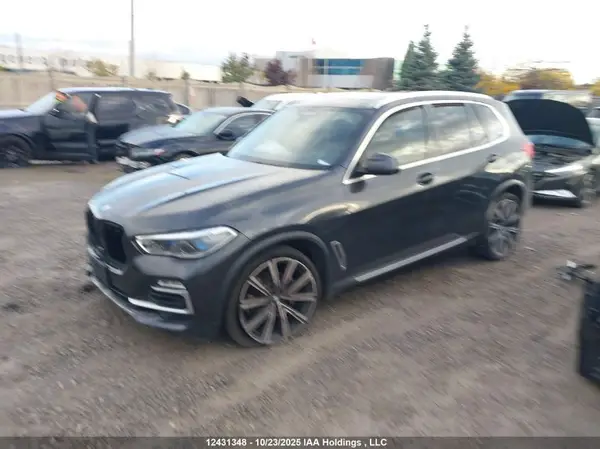 5UXCR6C51KLL61136 2019 BMW X5 - Image 2