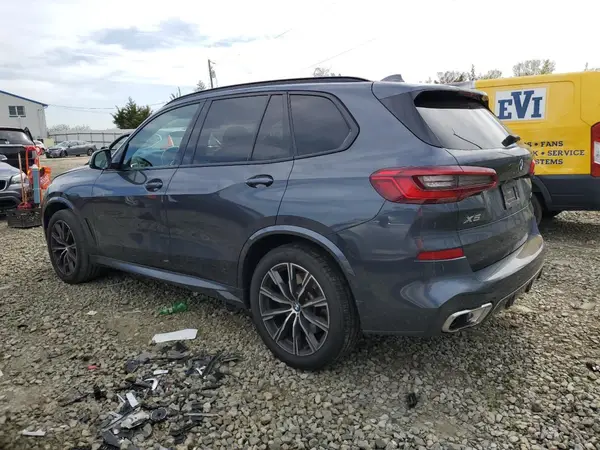 5UXCR6C51KLL64358 2019 BMW X5 - Image 2
