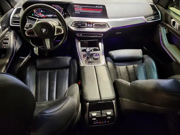 5UXCR6C52KLK89718 2019 BMW X5 - Image 8