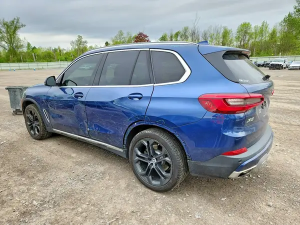5UXCR6C52KLL12320 2019 BMW X5 - Image 2