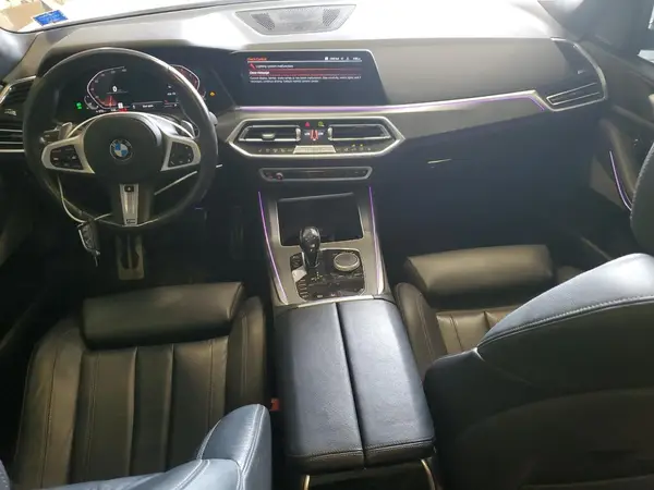 5UXCR6C52KLL12950 2019 BMW X5 - Image 8