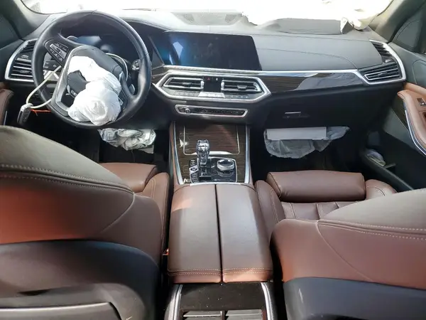 5UXCR6C52KLL13127 2019 BMW X5 - Image 8