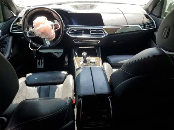 5UXCR6C52KLL24306 2019 BMW X5 - Image 8