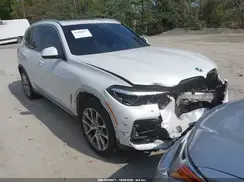 5UXCR6C52KLL34222 2019 BMW X5