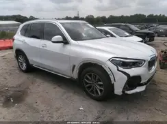 5UXCR6C52KLL37038 2019 BMW X5