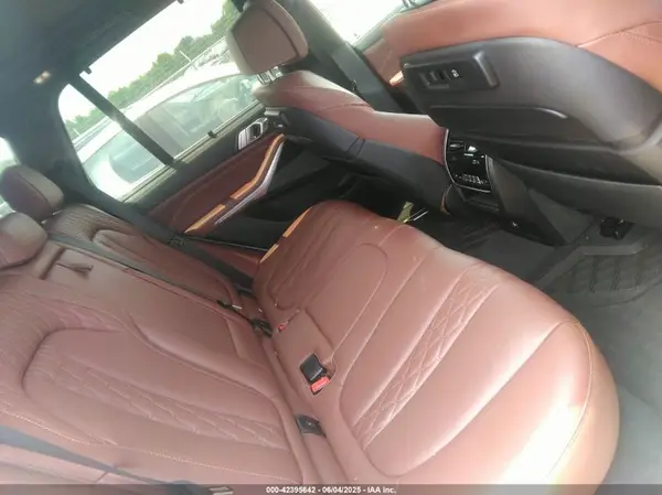 5UXCR6C52KLL37038 2019 BMW X5 - Image 8