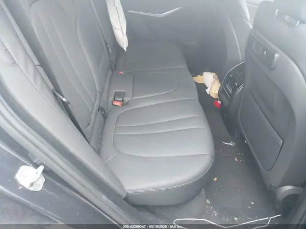 5UXCR6C52KLL40747 2019 BMW X5 - Image 8