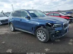 5UXCR6C52KLL51411 2019 BMW X5