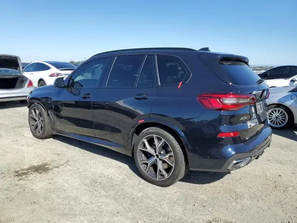 5UXCR6C52KLL63672 2019 BMW X5 - Image 2