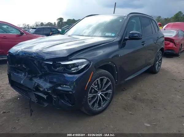 5UXCR6C53KLK80669 2019 BMW X5 - Image 2