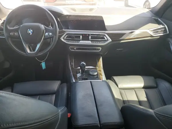 5UXCR6C53KLK81045 2019 BMW X5 - Image 8