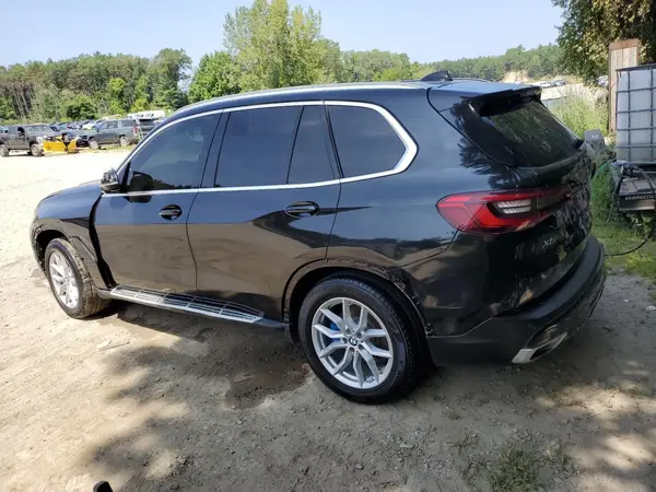 5UXCR6C53KLK84480 2019 BMW X5 - Image 2