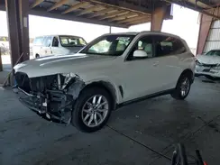 5UXCR6C53KLL05618 2019 BMW X5
