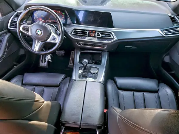 5UXCR6C53KLL07529 2019 BMW X5 - Image 8