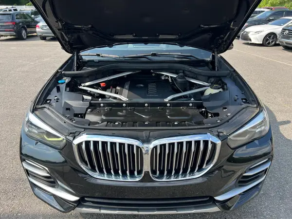 5UXCR6C53KLL08633 2019 BMW X5 - Image 8