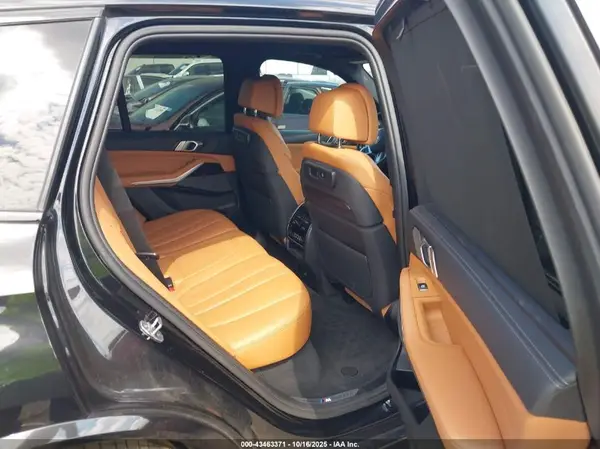 5UXCR6C53KLL09491 2019 BMW X5 - Image 8