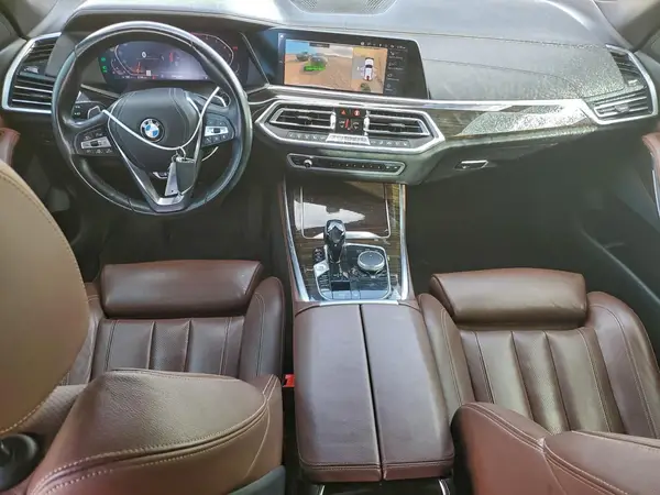 5UXCR6C53KLL13363 2019 BMW X5 - Image 8