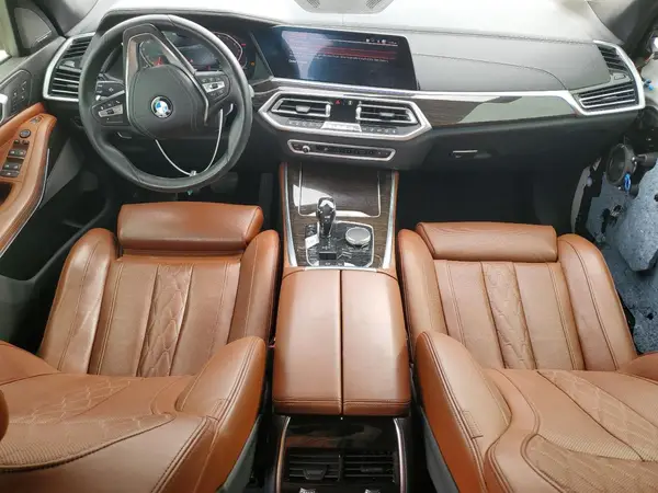 5UXCR6C53KLL13685 2019 BMW X5 - Image 8