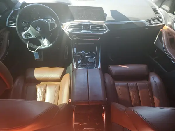 5UXCR6C53KLL14710 2019 BMW X5 - Image 8